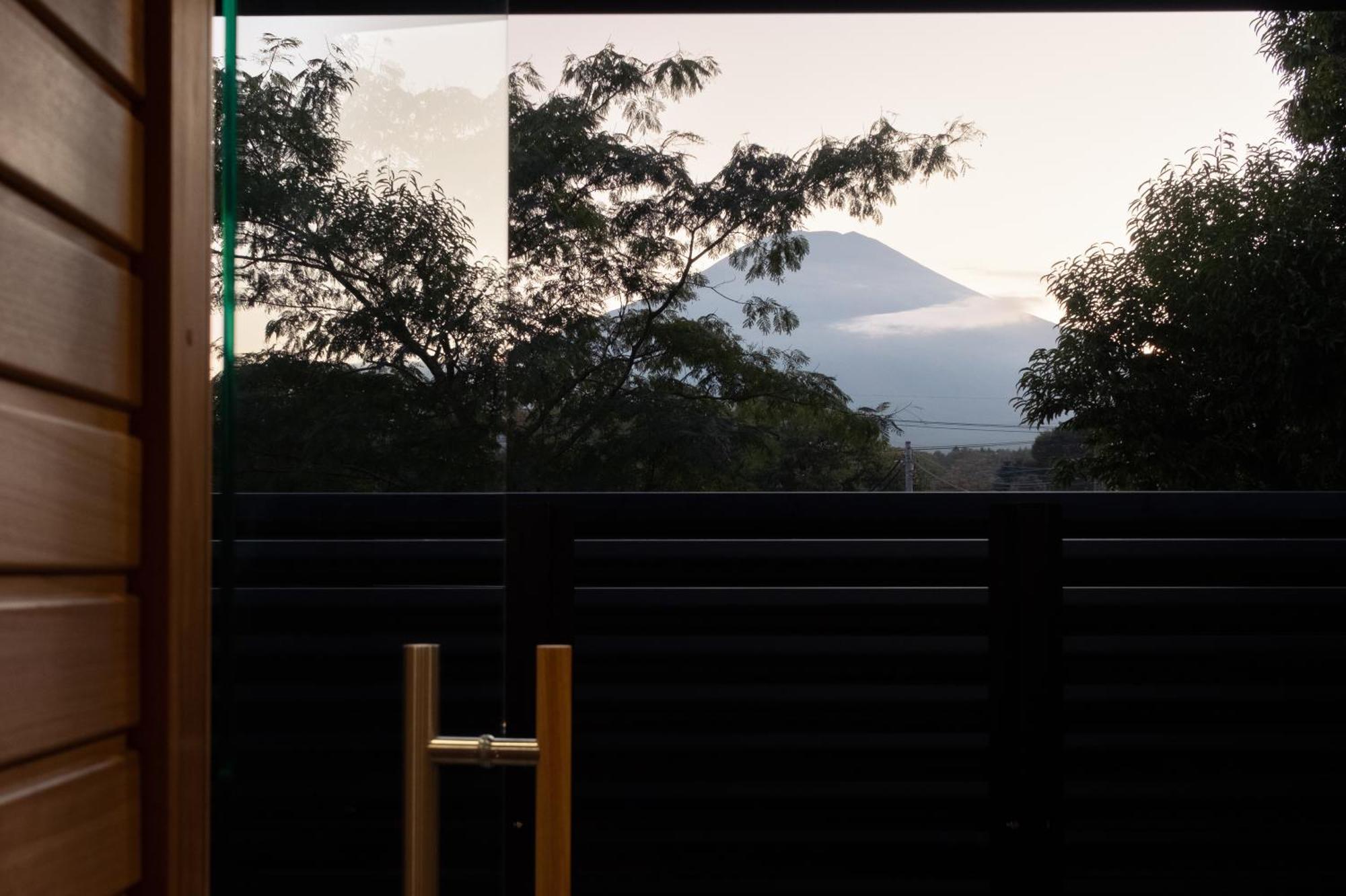Mt Fuji View And Private Sauna Ryokan Shizuku Yamanakako Luaran gambar